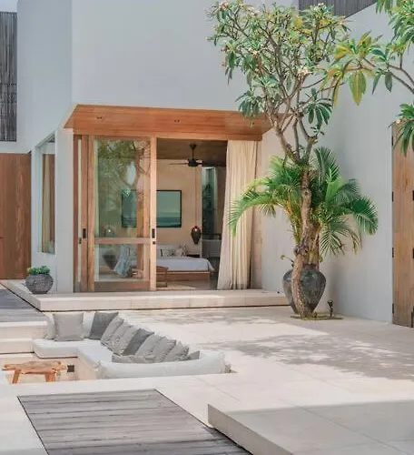 Boya - 6br Luxury Oasis In Berawa Canggu (Bali)