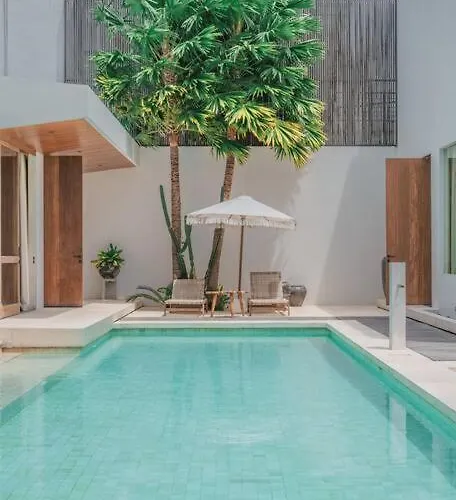 Boya - 6br Luxury Oasis In Berawa Villa *